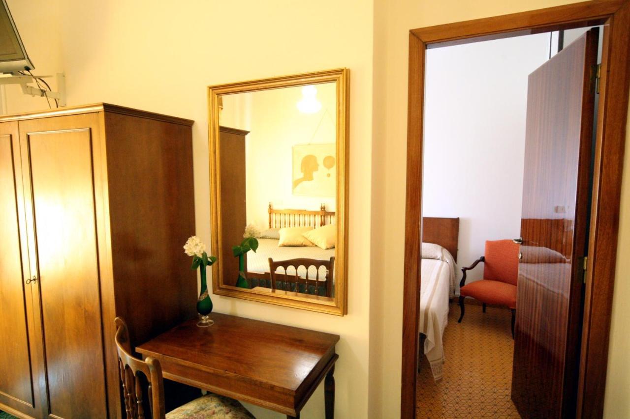 Albergo I Longobardi Κιούζι Εξωτερικό φωτογραφία